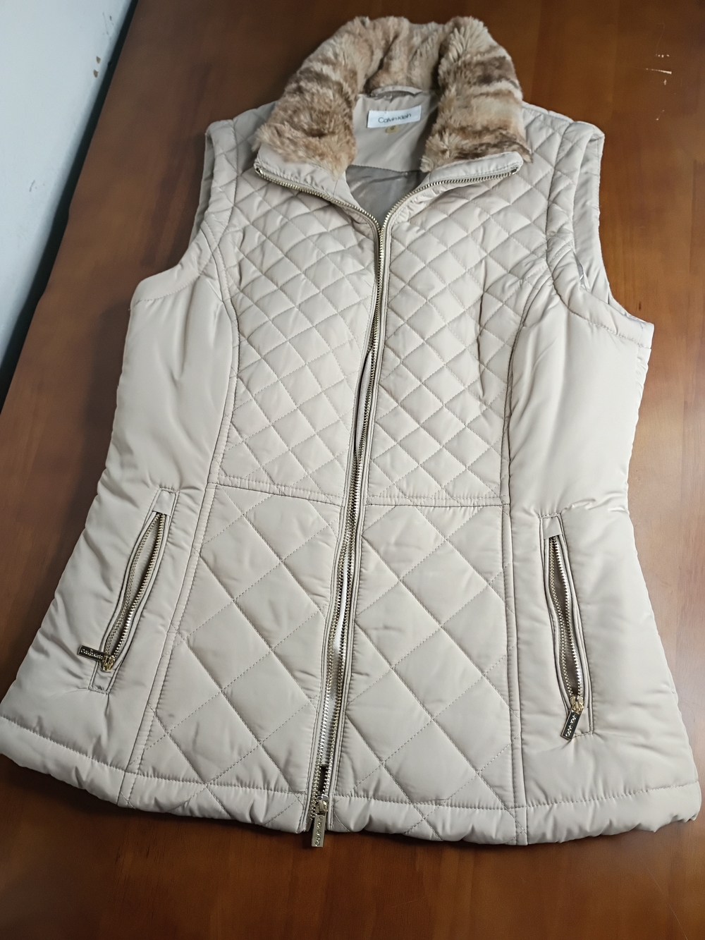 Calvin Klein Quilted Faux-Fur Collar Puffer Vest - Beige - Picture 9 of 12